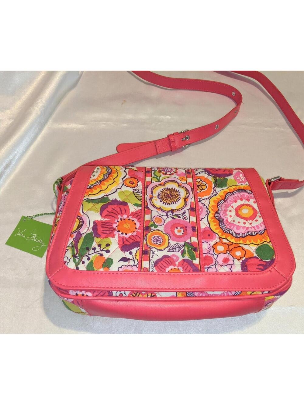 Vera Bradley Clementine Crosstown Crossbody Bag Pink Floral Shoulder Bag NWT - Picture 3 of 14